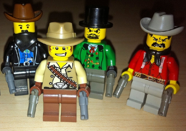Nejdříve se začali mračit Lego desperáti.