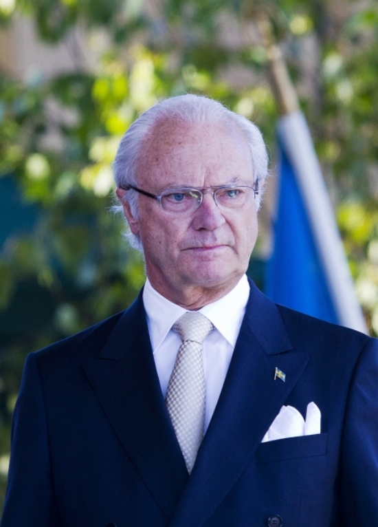 Švédský král Carl XVI. Gustaf vynadal reportérovi Švédské televize. Švédský král Carl XVI. Gustaf vynadal reportérovi Švédské televize.