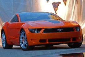 STarý pan Ford by se asi divil, kam auta pokročila. Na snímku Ford Mustang.