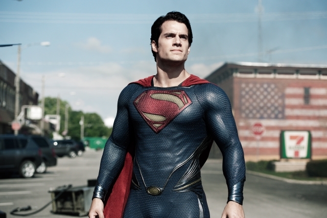 Clark Kent v podání Henryho.