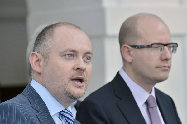 Michal Hašek (vlevo) a Bohuslav Sobotka. Michal Hašek (vlevo) a Bohuslav Sobotka.