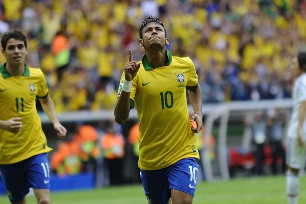 Střelec úvodního gólu Neymar.