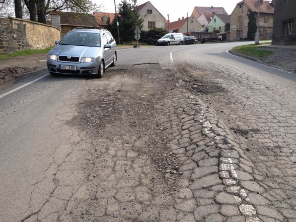 Hlasování vede 'tankodrom' ve Smečně u Kladna.