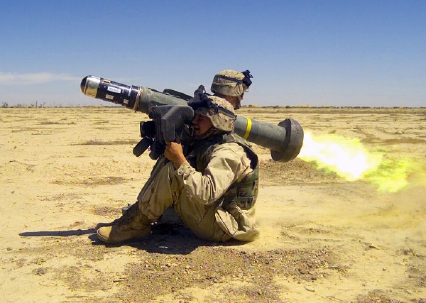 Jaké střely NATO syrské opozici dodá? Na snímku M98A2 Javelin. Jaké střely NATO syrské opozici dodá? Na snímku M98A2 Javelin.