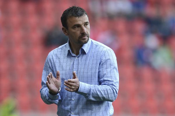Trenér Slavie Michal Petrouš.