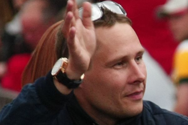 Dánský pilot Allan Simonsen se do cíle už nedostane.