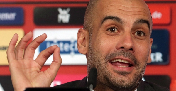Španělský fotbalový trenér Pep Guardiola si je vědom velkého tlaku, jemuž bude čelit v Bayernu Mnichov. Španělský fotbalový trenér Pep Guardiola si je vědom velkého tlaku, jemuž bude čelit v Bayernu Mnichov.