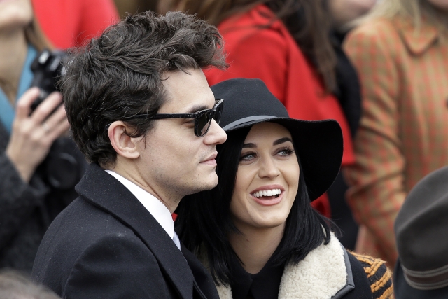 Katy a John jsou opět spolu.