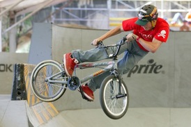 Na konec školy se chystají i ukázky freestyle a dalších adrenalinových zábav.