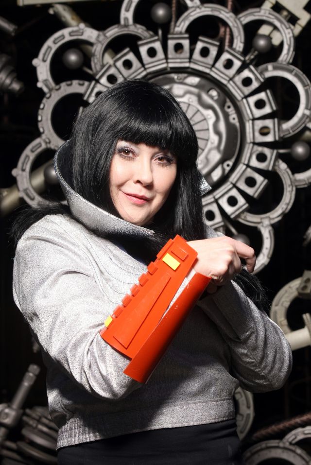 Dáda Patrasová hraje v reklamě. Jako královna porazí všechny.