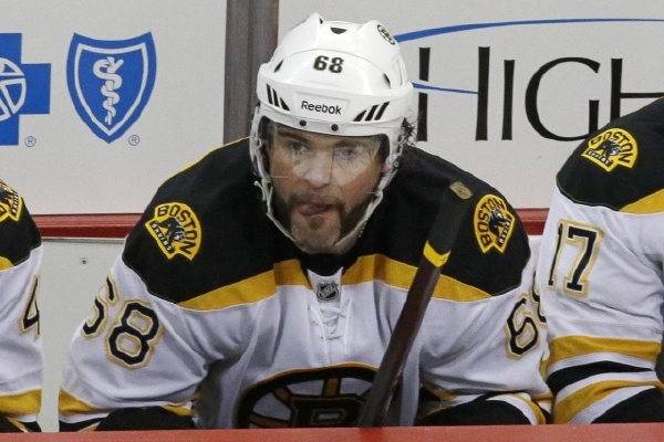 Hodně pestrou sezonu zakončil Jaromír Jágr v Bostonu. Hodně pestrou sezonu zakončil Jaromír Jágr v Bostonu.