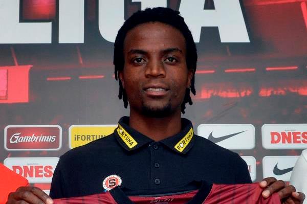 Zimbabwská posila pražské Sparty, Costa Nhamoinesu.