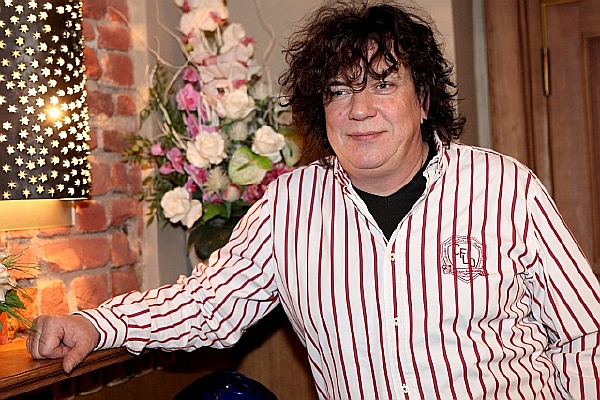 Richard Genzer je vášnivý řidič. Na řidičský průkaz si ale musel kvůli své nezodpovědnosti počkat.