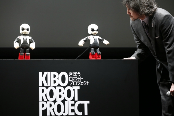 Mluvící robor Kirobo.