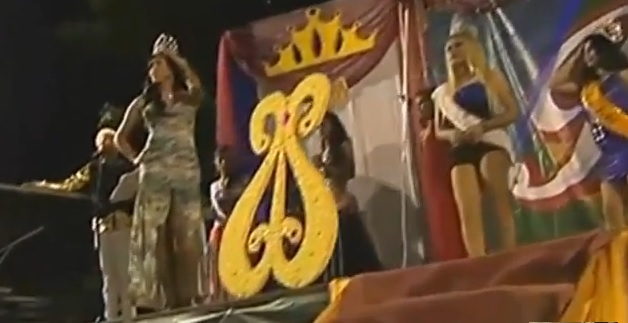 Na soutěži Miss GAy v peruánském Tarapotu bylo pořádně rušno. Na soutěži Miss GAy v peruánském Tarapotu bylo pořádně rušno.
