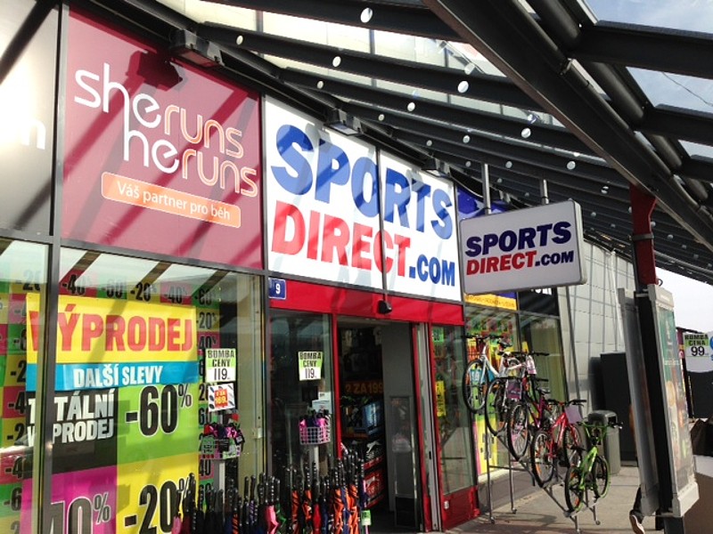 Sports Direct Karlovy Vary.