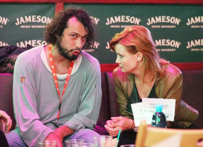 Jitka Schneiderová domlouvá nejspíš Liškovi, aby začal o sebe víc dbát. 