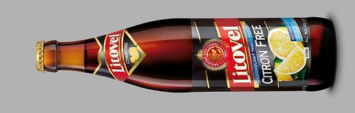 Litovel tmavý radler.