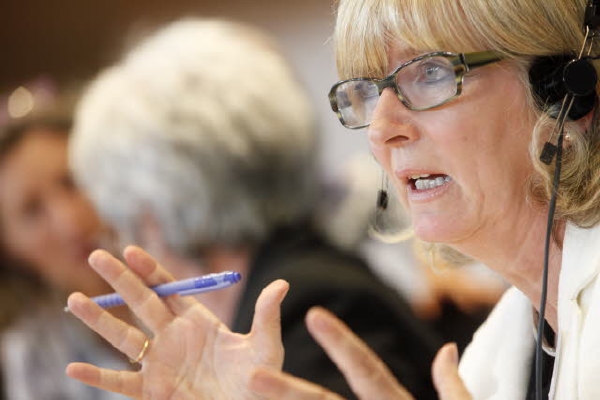 Irská národní ombudsmanka Emily O'Reillyová bude vykonávat tentýž úřad pro EU. Irská národní ombudsmanka Emily O'Reillyová bude vykonávat tentýž úřad pro EU.