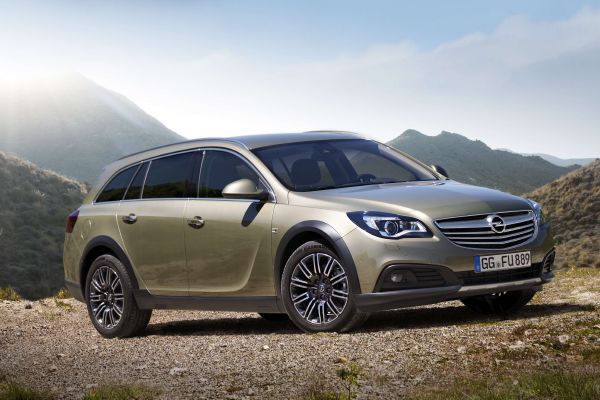 Nový model Opel Insignia Country Tourer.