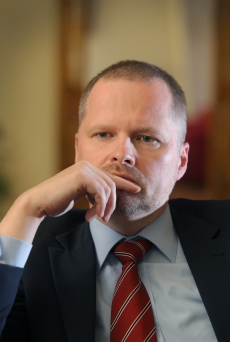 Ministr školství v demisi Petr Fiala.