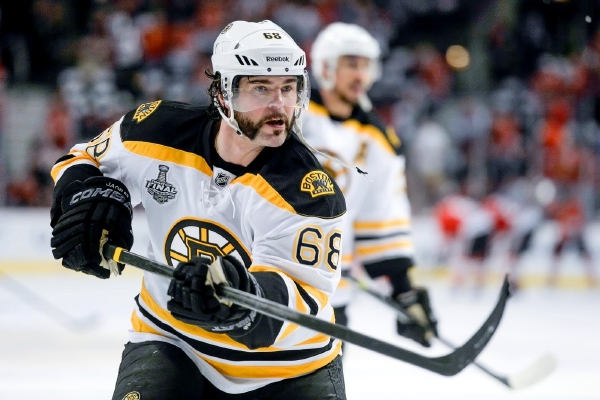 Bude Jaromír Jágr i nadále oblékat bostonský dres? 