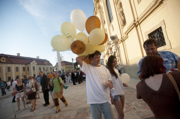 Dny lidí dobré vůle 2013 začaly 4. července na Velehradě. Dny lidí dobré vůle 2013 začaly 4. července na Velehradě.