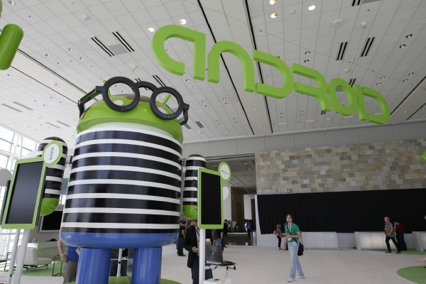Chyba by mohla ohrozit až 99 procent všech telefonů s Androidem, které jsou nyní v oběhu.
