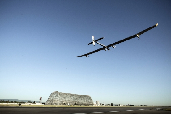 Cílem solárního letounu Solar Impule je přeletět Ameriku. Cílem solárního letounu Solar Impule je přeletět Ameriku.