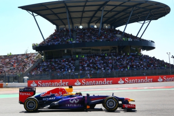 Sabastian Vettel si před domácím publikem dojel pro triumf.