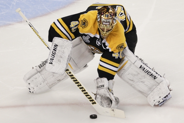 Gólman Bostonu Tuukka Rask.