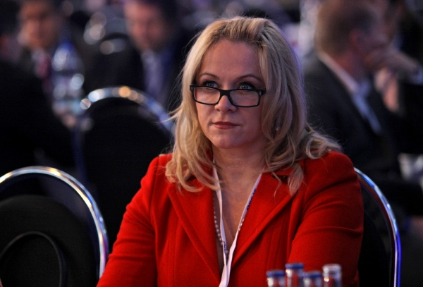 Jana Nagyová mohla být poškozena zveřejněním jejích vysokých odměn. Jana Nagyová mohla být poškozena zveřejněním jejích vysokých odměn.