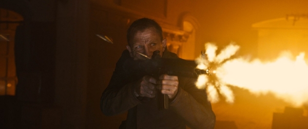 Herec Daniel Craig si znovu zahraje legendární postavu Jamese Bonda.