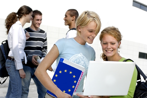Studentiu v EU mají ohromné možnosti, třeba účast v programu Erasmus.