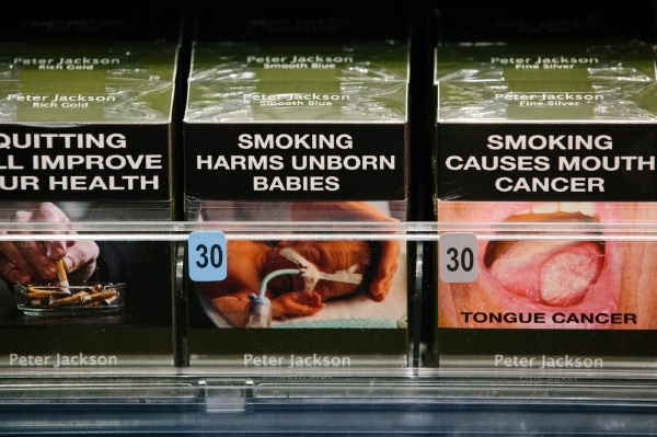 Takto vypadají cigaretové krabičky v Austrálii.