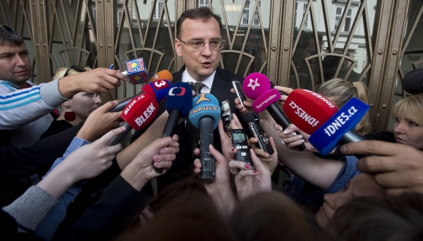 Petr Nečas odchází od policie.