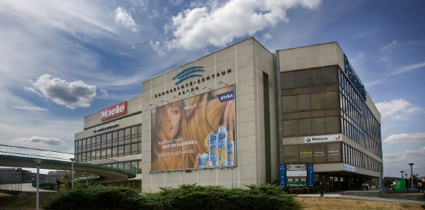 Kongresové centrum se dostalo do problémů v souvislosti s rekonstrukcí.