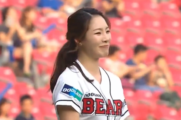 Bývalá jihokorejská reprezentantka v gymnastice Shin Soo-Ji.
