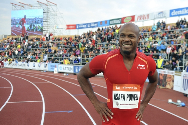 Asafa Powell startoval na konci června i na Zlaté tretře v Ostravě. Asafa Powell startoval na konci června i na Zlaté tretře v Ostravě.