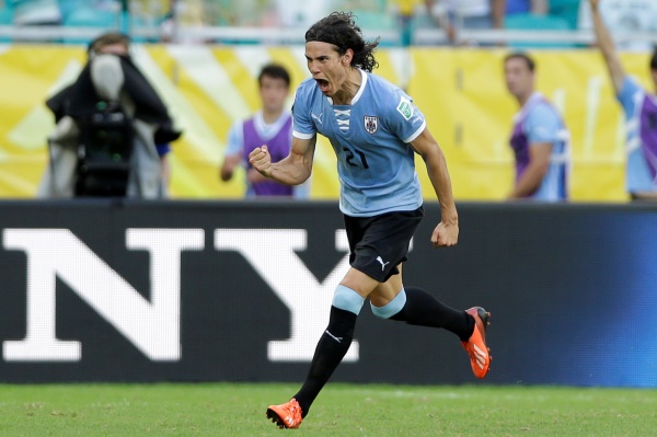 Edinson Cavani bude novou posilou Paris Saint-Germain.