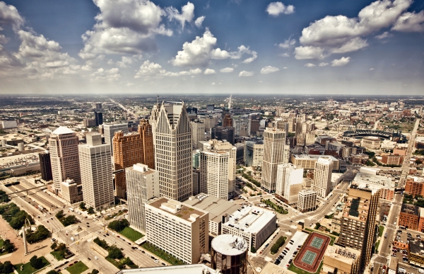 Detroit byl původně spjatý s automobilovým průmyslem, teď se stal symbolem krize. Detroit byl původně spjatý s automobilovým průmyslem, teď se stal symbolem krize.