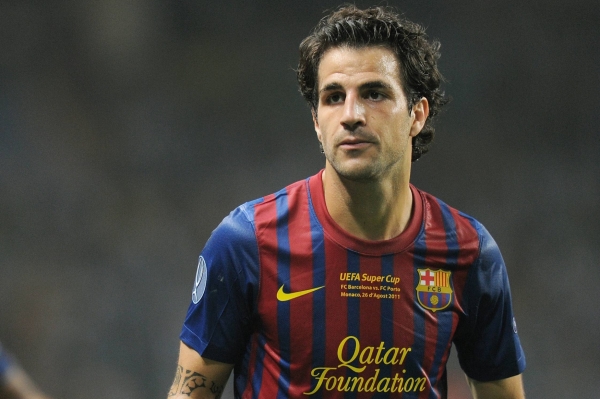 Cesc Fàbregas je jednou z možných posil Manchesteru United. Cesc Fàbregas je jednou z možných posil Manchesteru United.