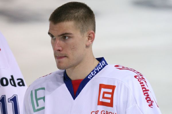 Útočník Rostislav Olesz v národním dresu. Útočník Rostislav Olesz v národním dresu.