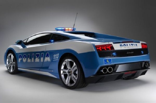 Ve službách italské policie je i Lamborghini Gallardo LP 560 (ilustrační foto).