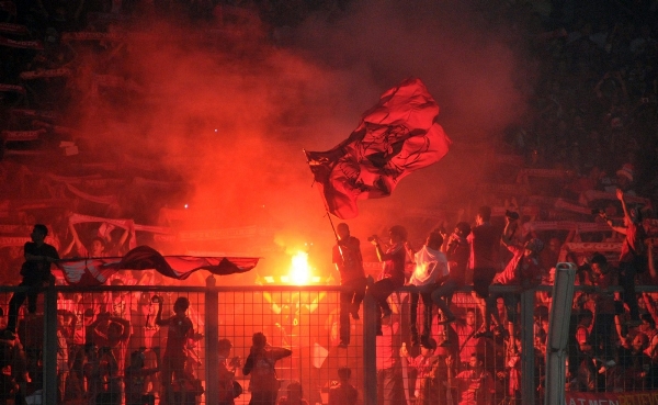 Fanoušci v Indonésii připravili liverpoolským fotbalistům neuvěřitelnou atmosféru.
