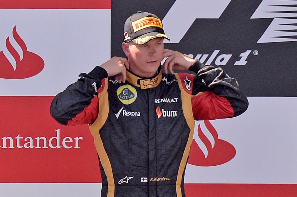 Zůstane Fin Kimi Räikkönen i v příští sezoně ve stáji Lotus, nebo dá přednost lukrativnějšímu místu v ještě více ambiciózním Red Bullu? Zůstane Fin Kimi Räikkönen i v příští sezoně ve stáji Lotus, nebo dá přednost lukrativnějšímu místu v ještě více ambiciózním Red Bullu?