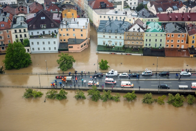 Německo odhadlo škody po nedávných záplavách na 8,2 miliardy eur. Německo odhadlo škody po nedávných záplavách na 8,2 miliardy eur.