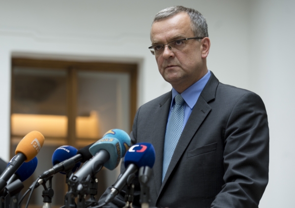 Podle bývalého ministra financí Miroslava Kalouska má přijetí státního zástupce Ištvana prezidentem Zemanem souvislost s politickými změnami, které nastaly.