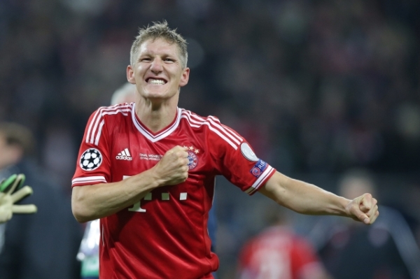 Záložník Bayernu Mnichov Bastian Schweinsteiger byl vyhlášen nejlepším fotbalistou v Německu za rok 2013. 