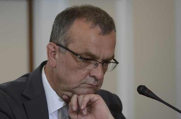 Miroslav Kalousek s Fischerovými plány nesouhlasí.